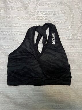 Gymshark Black Textured Crossback Seamless Sports Bra
